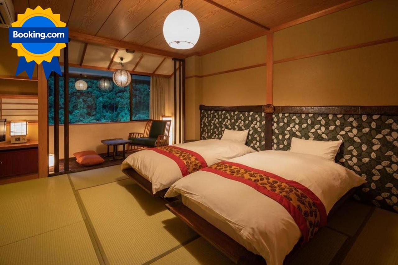 Ryokan Gizan Takayama  Eksteriør billede